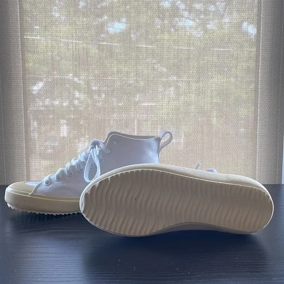 Veja white canvas hightop sneakers size 36 - Picture 2 of 7
